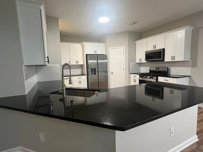 Foto del edificio - 2501 Southhaven Ln