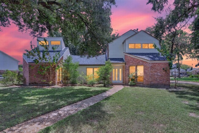 Foto del edificio - 14919 Heflin Ln