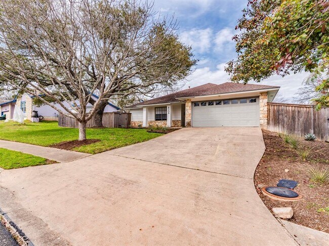 Building Photo - 8308 Spring Valley Dr