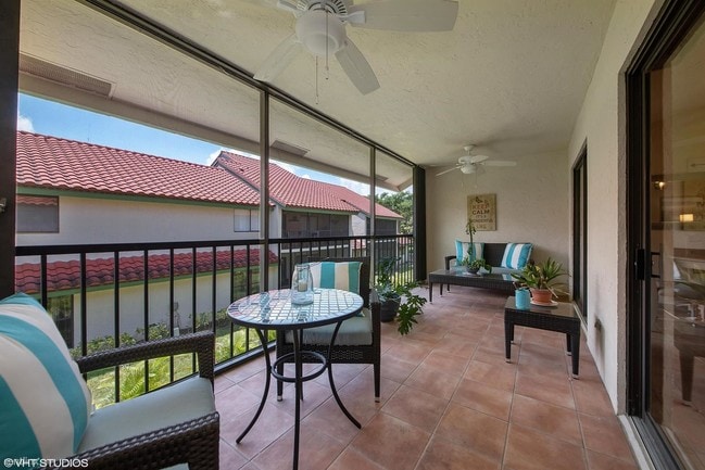 Building Photo - 2 br, 2 bath  - 17 Lexington Ln W