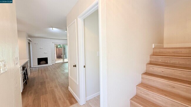 Foto del edificio - 1065 San Ramon Valley Blvd