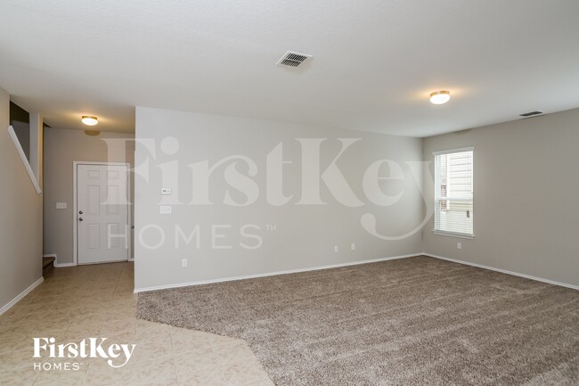 Building Photo - 11726 Silver Field