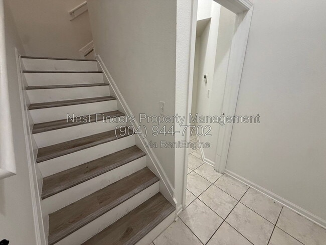 Building Photo - 13811 Herons Landing Way