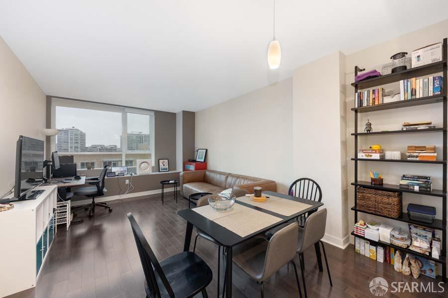 Foto principal - 300 Berry St
