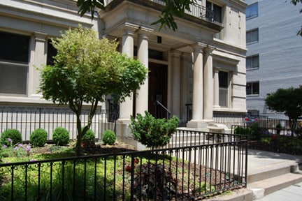 Front of the building - 2007 O St NW