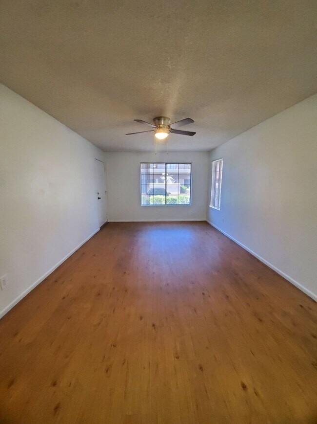 Foto del edificio - Fiesta Park Condos - 2 bd/2 ba - Mesa- Downstairs Condo