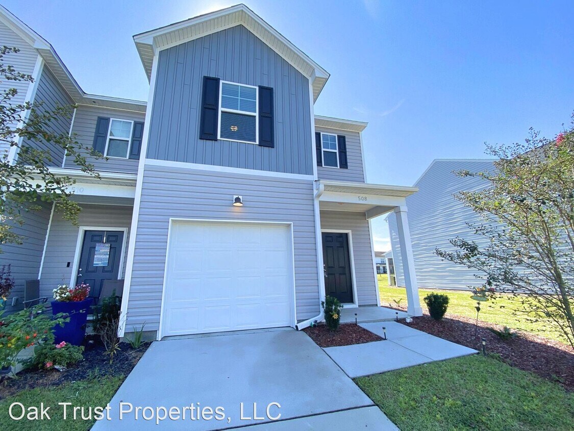 Primary Photo - 3 br, 2.5 bath House - 508 Truman Drive