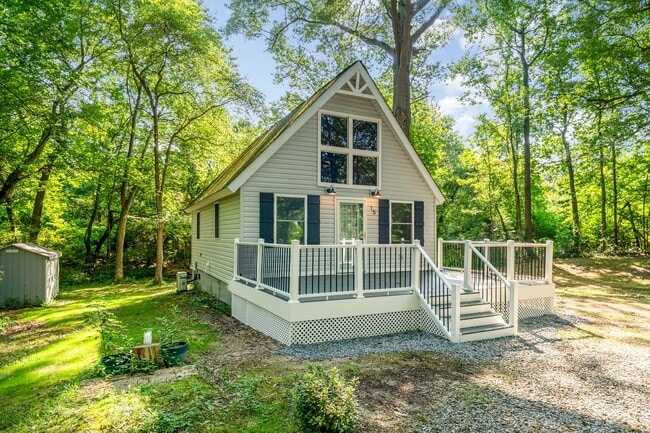 Building Photo - Sophisticated A-Frame Living in Colonial B...