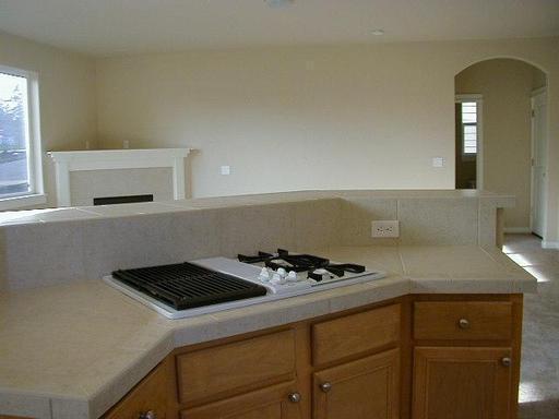 Foto del edificio - Happy Valley lease available