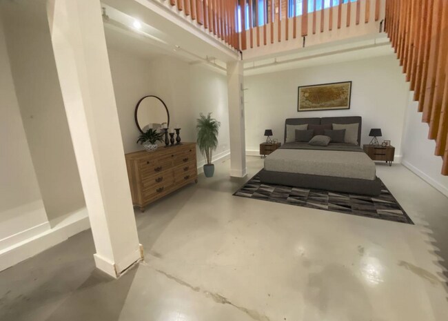 Building Photo - 53-153 W Hastings St