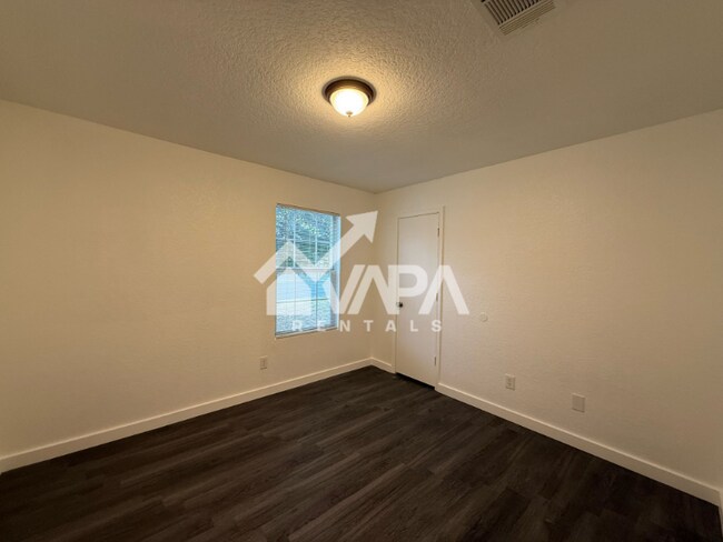 Building Photo - 4411 Mystic Sunrise Dr