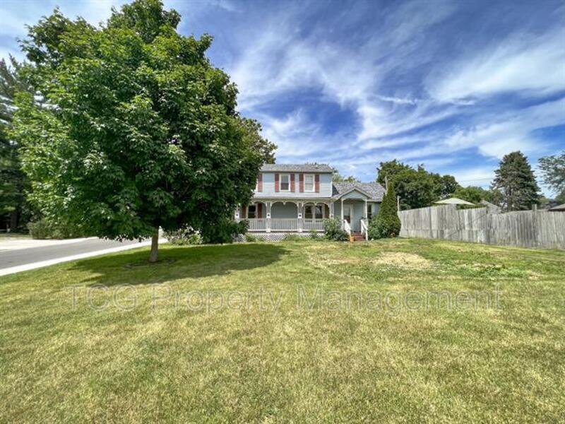 507 Grant St, Peru, IL 61354 House for Rent in Peru, IL