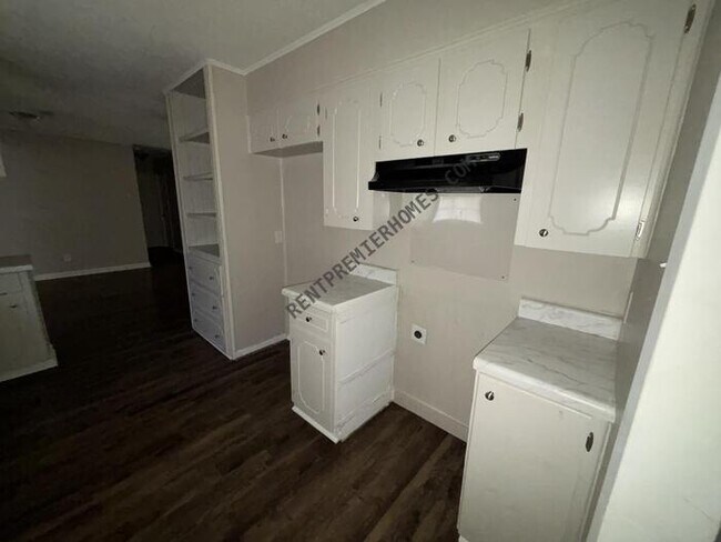 Foto del edificio - 28 Countrywood St