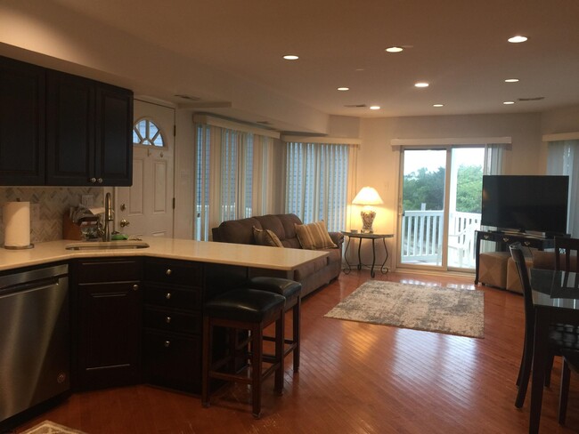 Foto del edificio - 407 36th St S