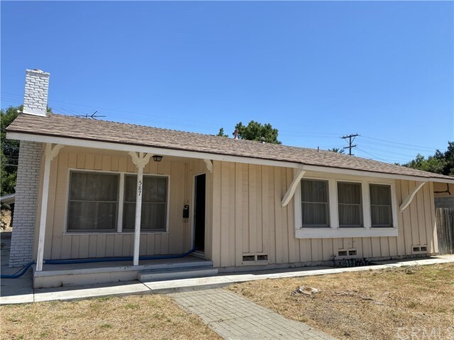 Foto principal - 587 W Blaine St