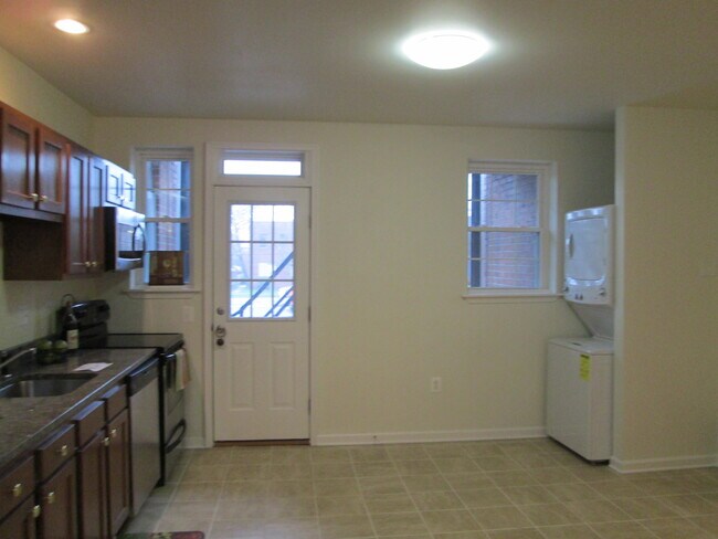 one bedroom apartments newport news va