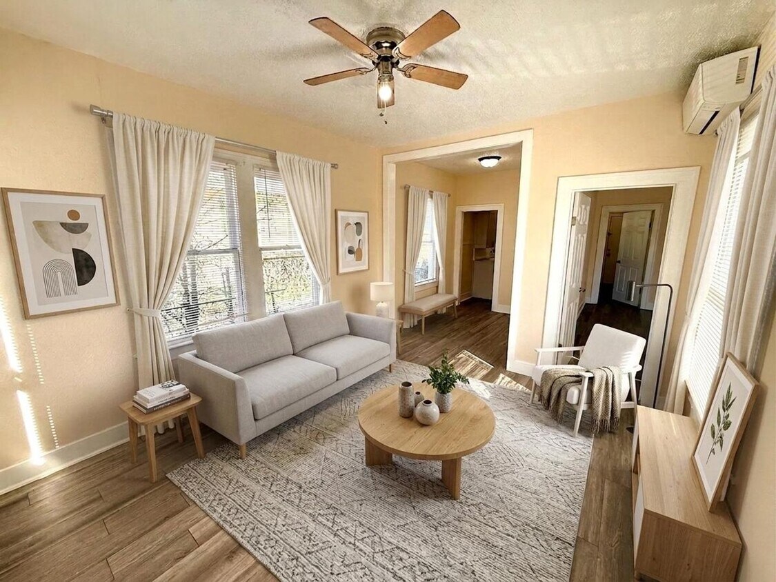 *MOVE IN SPECIAL* Charming Duplex with Fenced Yard – Minutes from St. Philip's College! - *COMING SOON* Charming Duplex with Fenced Yard – Minutes from St. Philip's College!