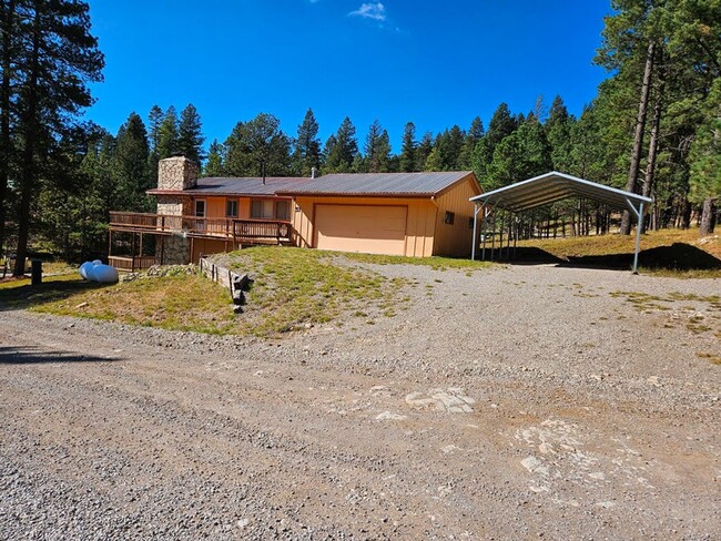 Building Photo - Beautiful Mountain Home Ready Now