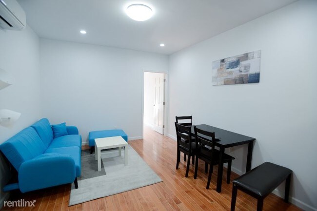Building Photo - 1 br, 1 bath Apartment - 16-74 stephen street