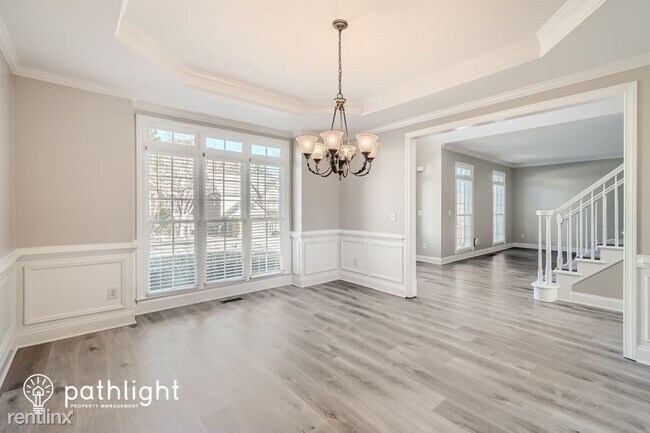 Building Photo - 6 br, 4 bath House - 3975 Bonnett Creek Ln...