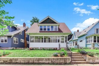Building Photo - 884 Iglehart Ave