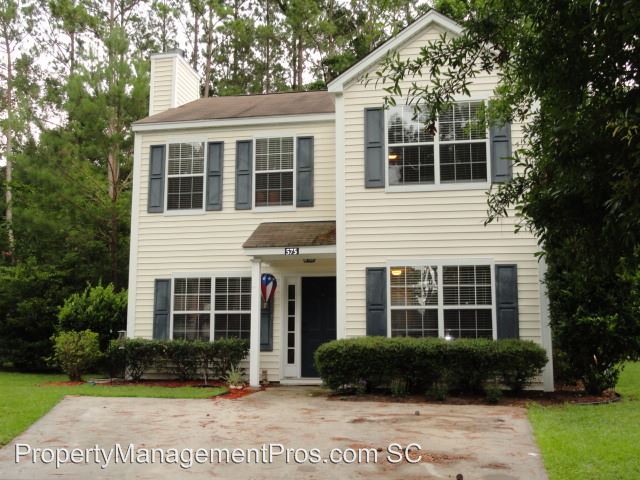 Primary Photo - 575 Mill St