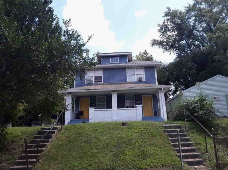 Primary Photo - 319 N Temple Ave