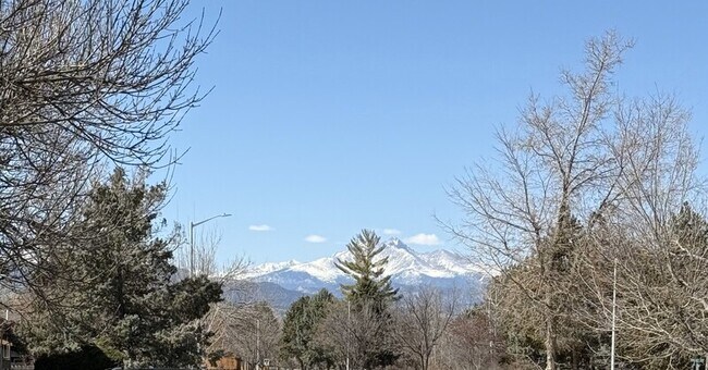 Foto del edificio - 3035 17th Ave