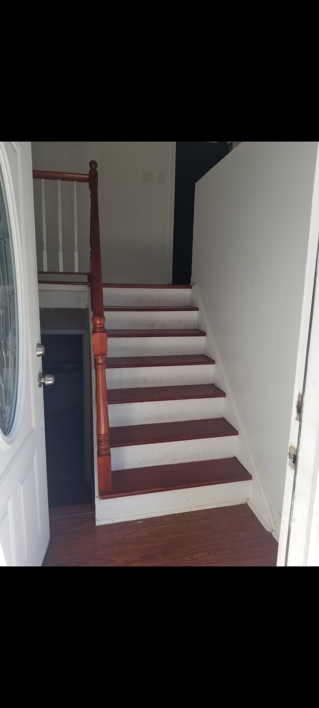 Foto del edificio - 1117 Wildwood Ln