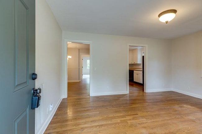 Photo - 3809 Sentinel Dr House