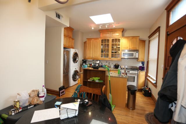 Building Photo - 4621 N Malden St