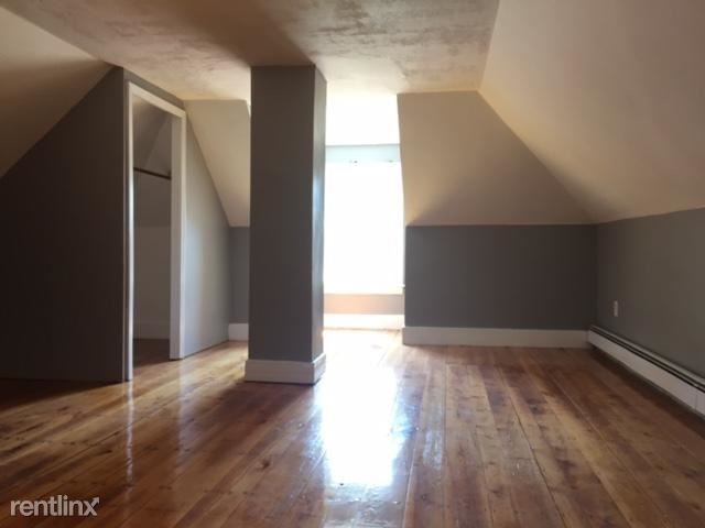 Building Photo - 3 br, 1 bath  - 1125 Chestnut St