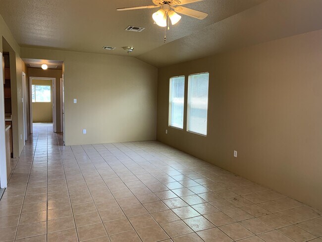 Building Photo - 3872 Maverick Creek