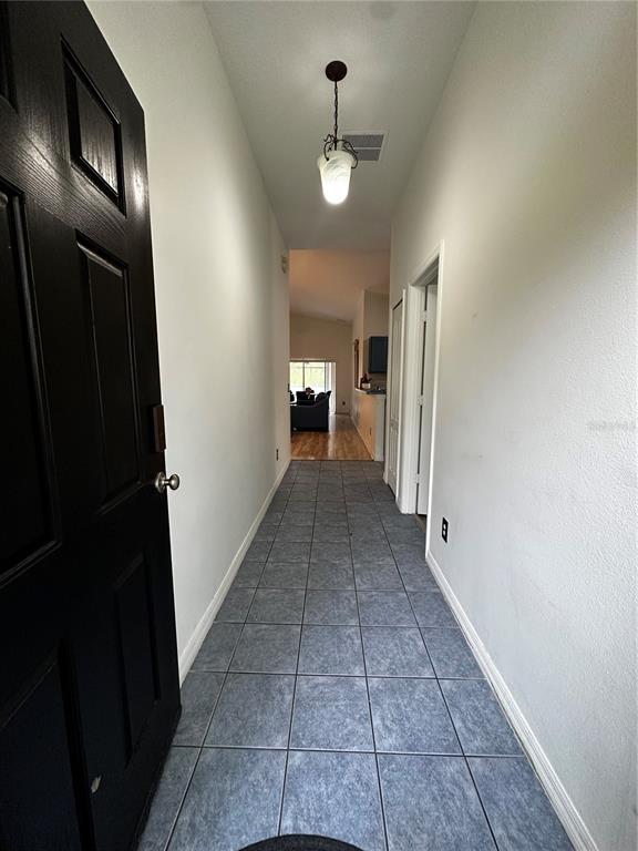 Building Photo - 893 Sandy Ridge Dr