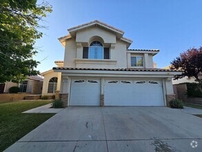 Building Photo - 2765 W Pondera St