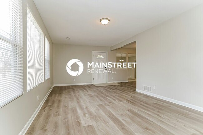Foto del edificio - 4 Bedroom Pet-Friendly Home in Kansas City...