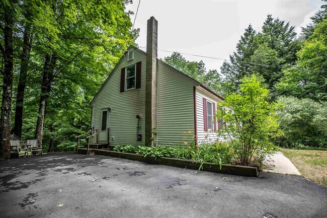 Building Photo - 259 MacDowell Rd
