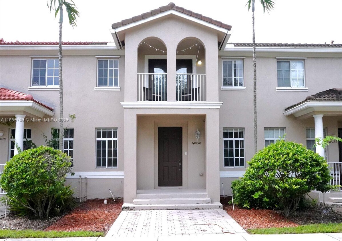 Foto principal - 14050 SW 272nd St