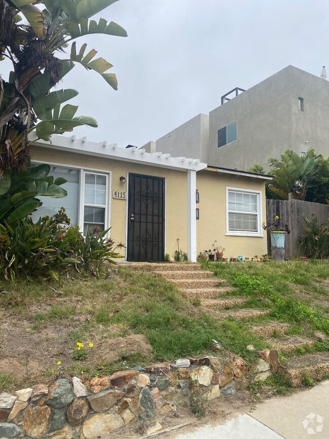 Building Photo - 4115 Haines St