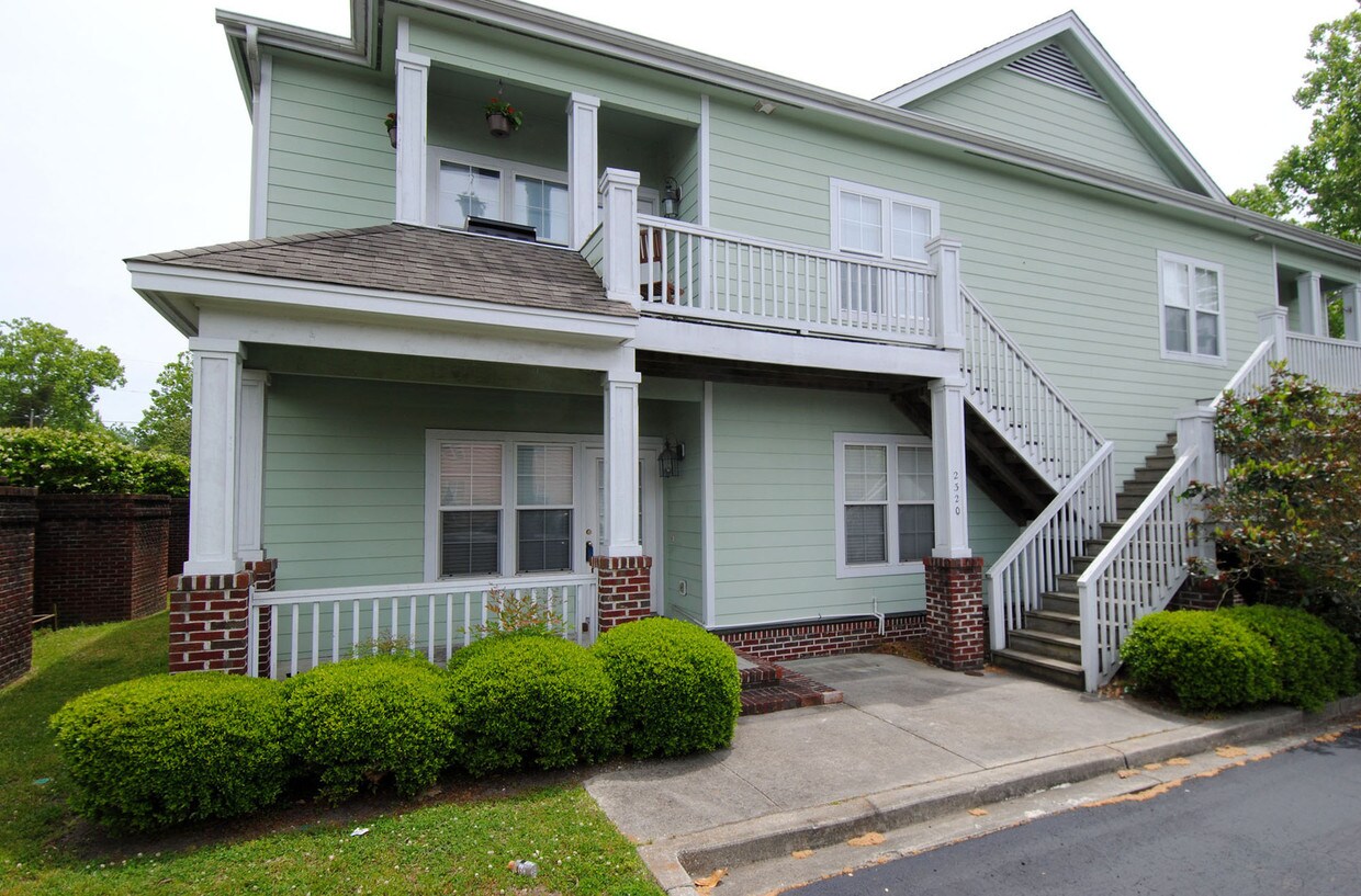 2320 Wrightsville Ave Unit 130, Wilmington, NC 28403 Apartment for