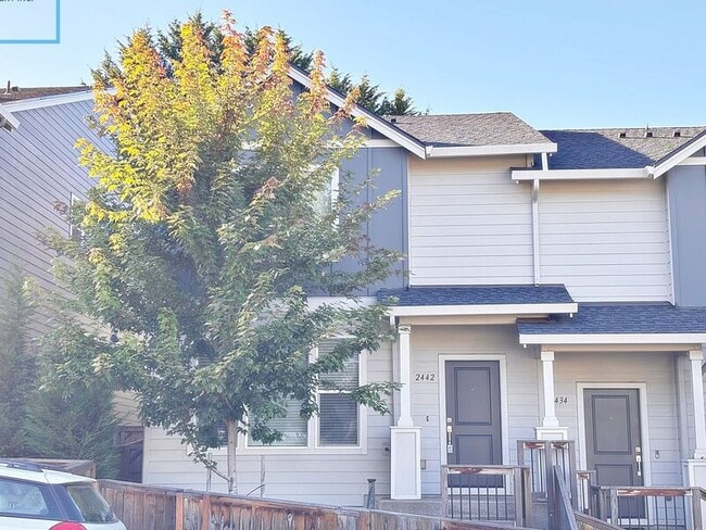 Photo - 2442 Brackenfern Blvd House