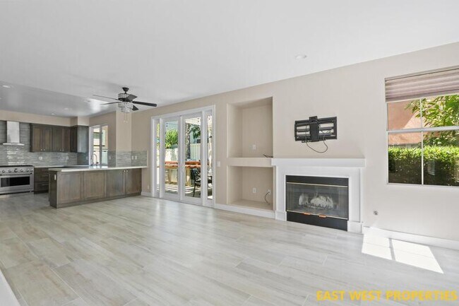 Foto del edificio - 12844 Maxwell Drive