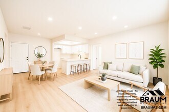 Building Photo - 11459 Collins St