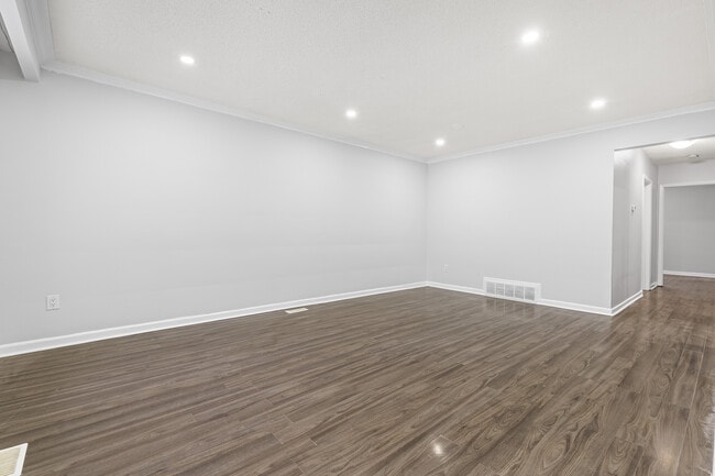 Photo du bâtiment - 957 Beechwood Ave