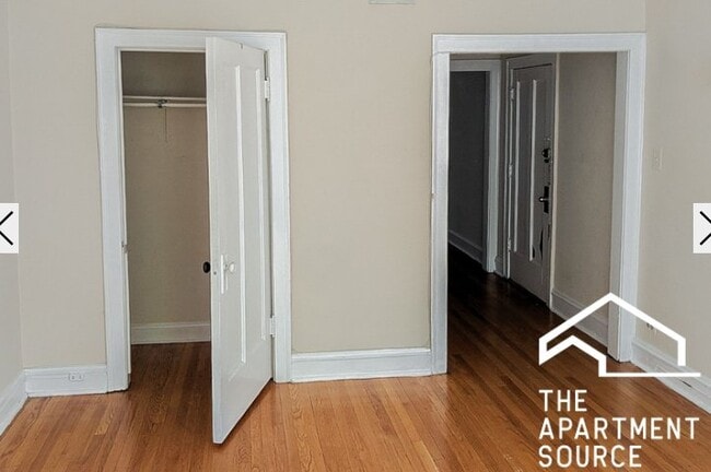 Photo - 2206 W Foster Ave Apartment