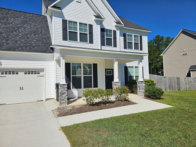 Foto del edificio - Beautiful 3 bedroom, 2.5 bath home with La...