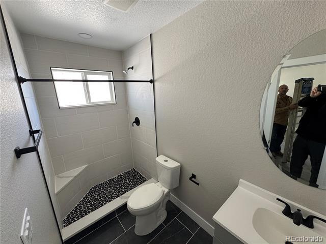 Foto del edificio - 173 Buchanan Ave