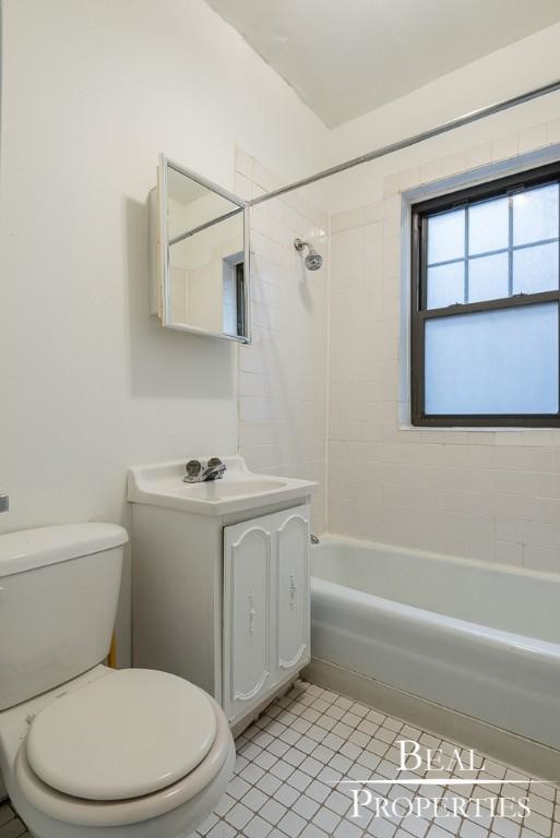 Foto del edificio - 2 bedroom in CHICAGO IL 60657