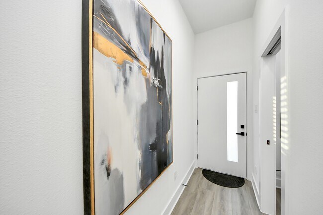 Foto del edificio - 8533 Amadwe St