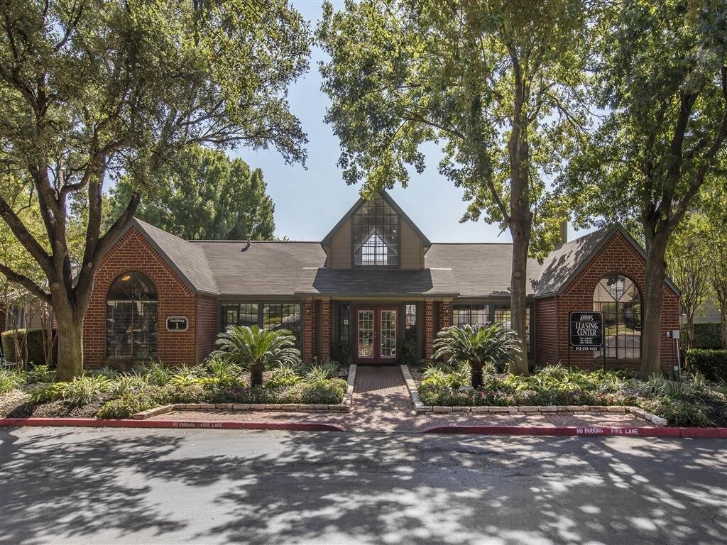 The Arbors of Wells Branch Apartments Rentals Austin, TX